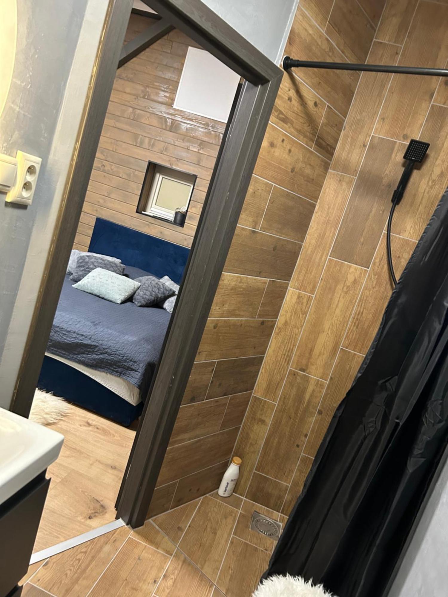 Monpe Apartmanik S Atmosferou Komárno エクステリア 写真